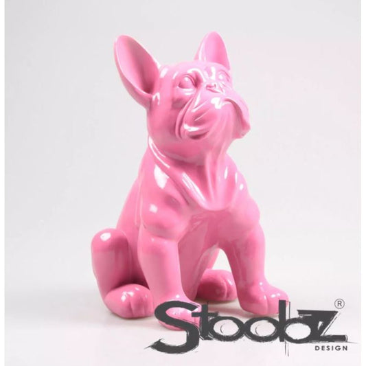 Decoratief bulldog beeld in goud of fuchsia – opvallend kunstobject van polyresin voor karaktervolle interieurstijl.