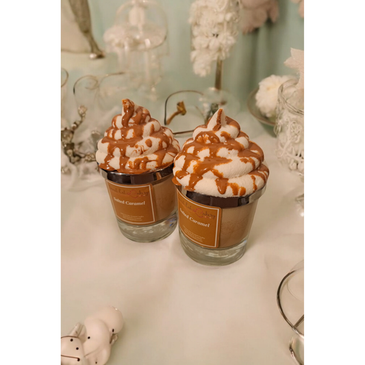Gezouten karamel cupcake kaars