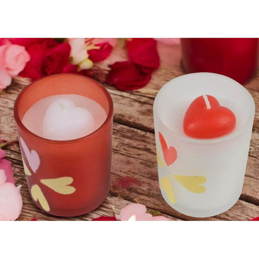 Elegante Valentijnskaars in glas met rood of wit hart – sfeervol kaarsje voor romantische momenten en intieme diners.