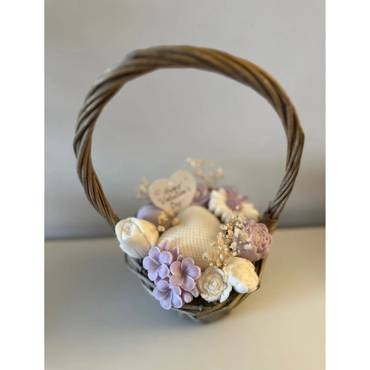 💝 Waxmelts Boeket in Rieten Mand – Een Geurige Verrassing